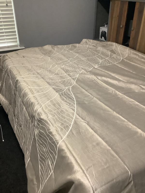 Review Thumbnail Image 1 344702582