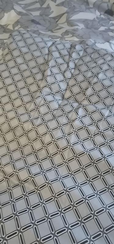 Review Thumbnail Image 1 380898645