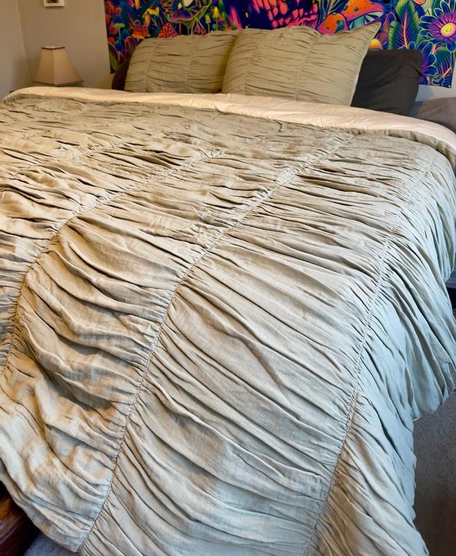 Review Thumbnail Image 2 339731253