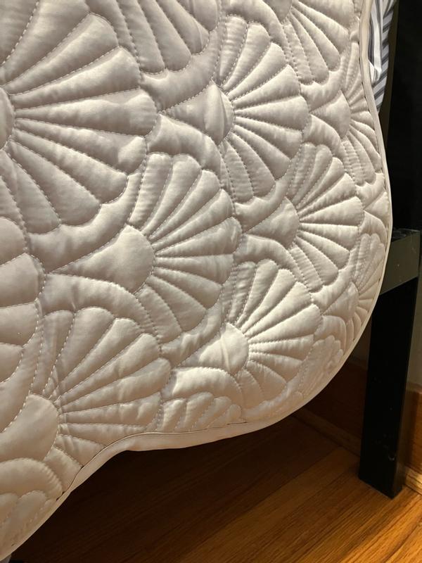 Review Thumbnail Image 1 380025084