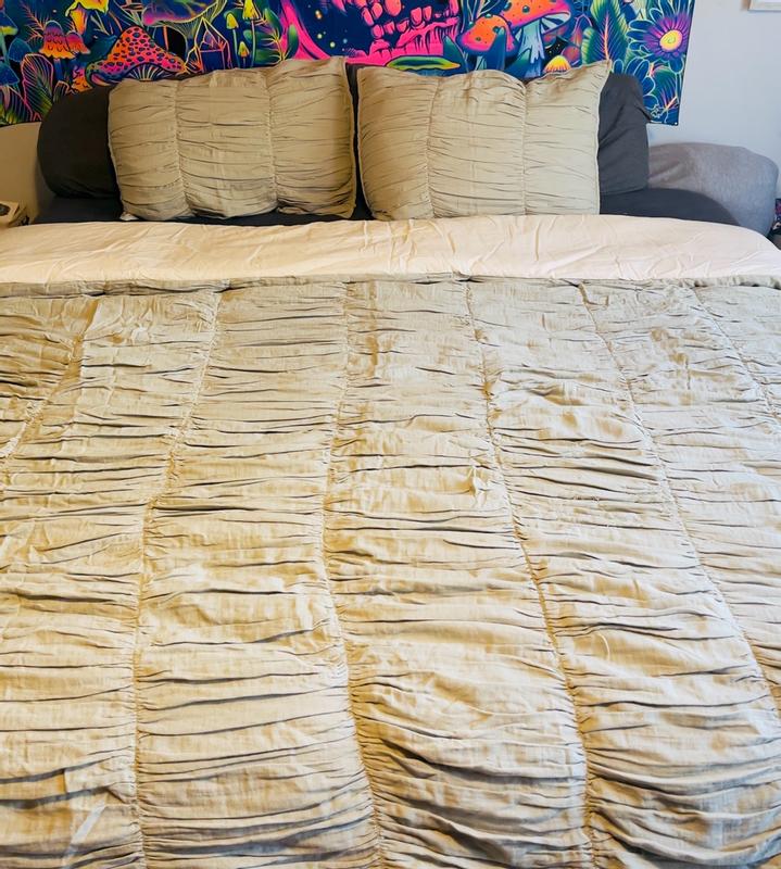 Review Thumbnail Image 0 339731253