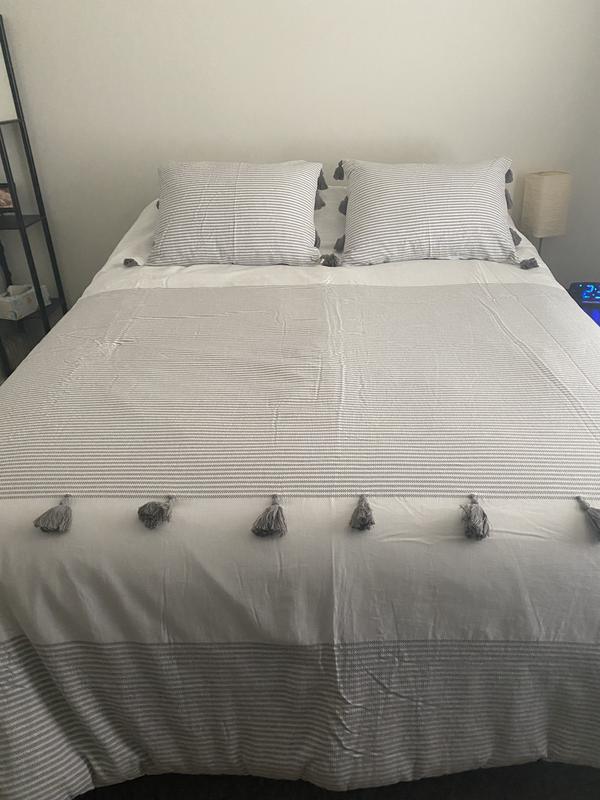 Review Thumbnail Image 2 198584388