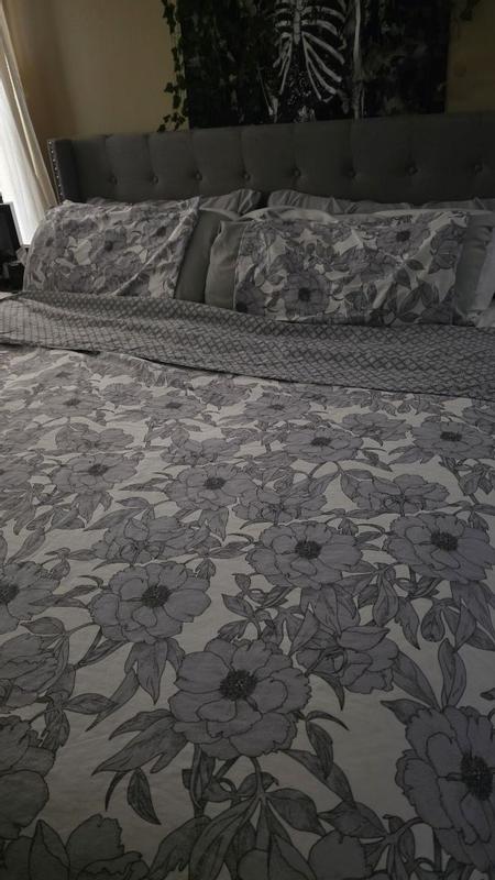 Review Thumbnail Image 0 380895568