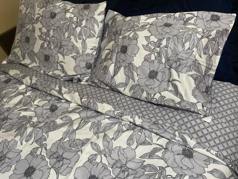 Review Thumbnail Image 1 379375696