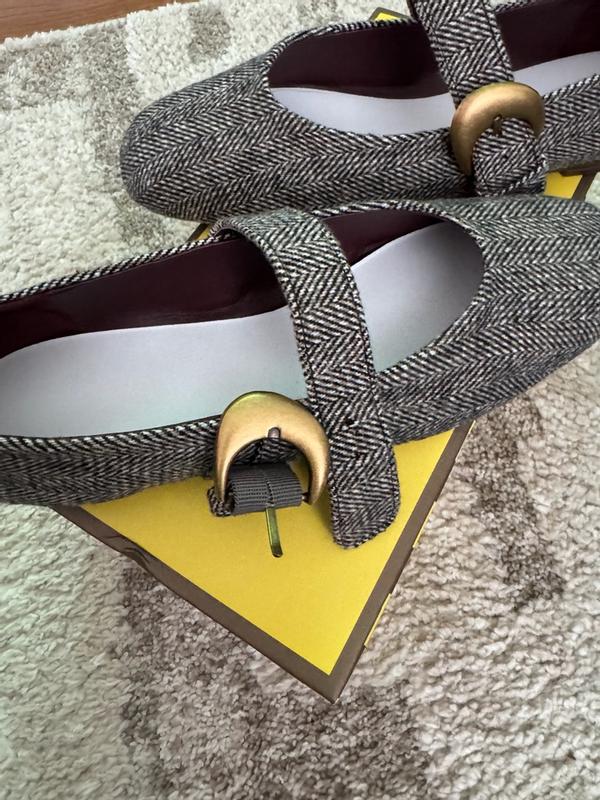 Review Thumbnail Image 0 370388607