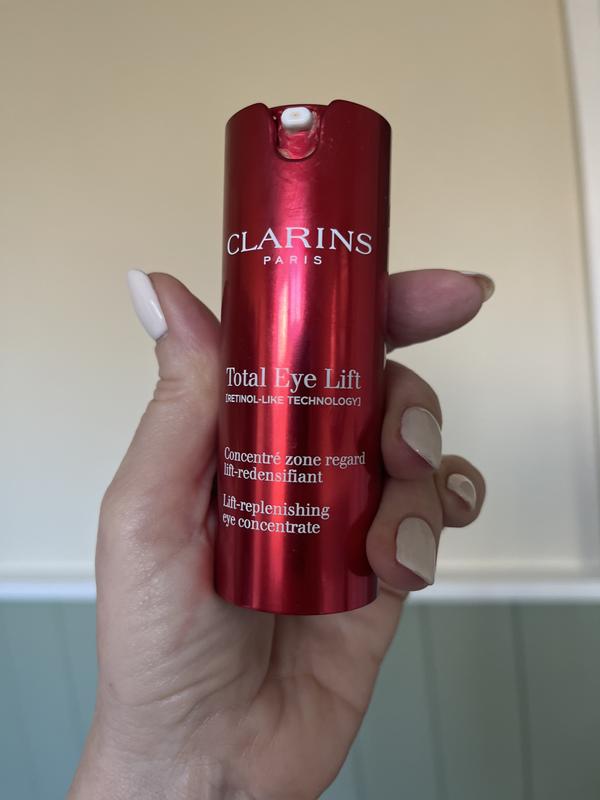 Total Eye Lift: firming under-eye cream for wrinkles | CLARINS®