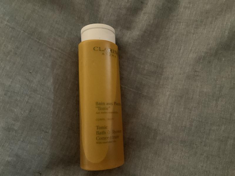 Tonic Bath & Shower Concentrate | CLARINS
