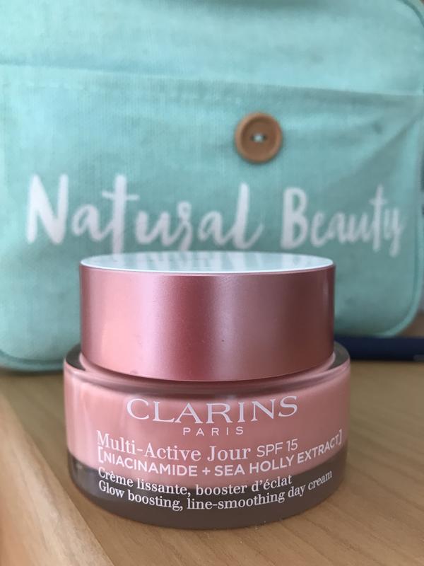 Multi-Active Day Cream SPF 15 | Niacinamide Face Cream | CLARINS® UK