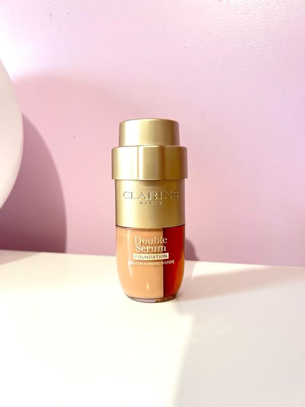 DOUBLE SERUM FOUNDATION - 2-in-1 Hybrid Foundation | CLARINS®