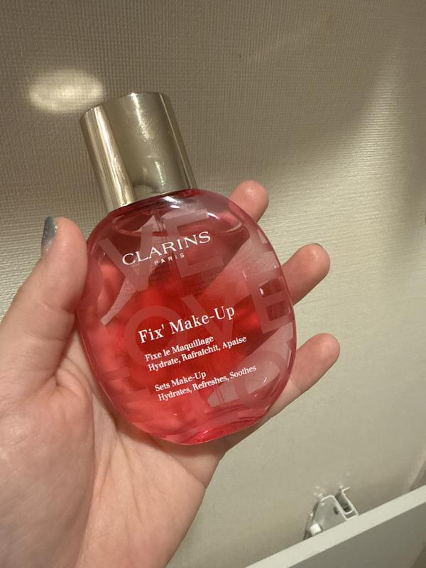 フィックス メイクアップ N LOVE edition | CLARINS® 公式通販 | CLARINS®