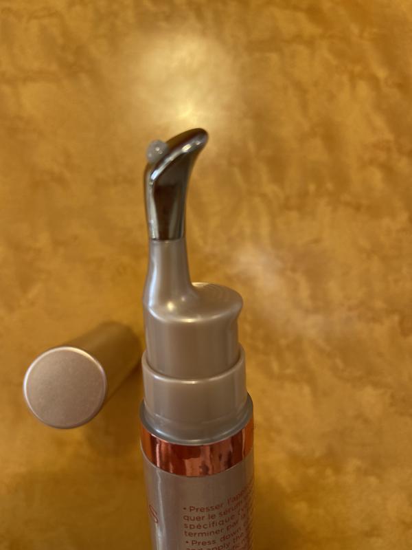 グラン アイ セラム V | CLARINS®