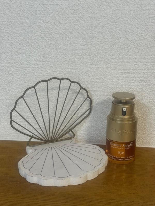 ダブル セーラム アイ | CLARINS®