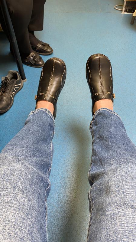 clarks nursing shoes