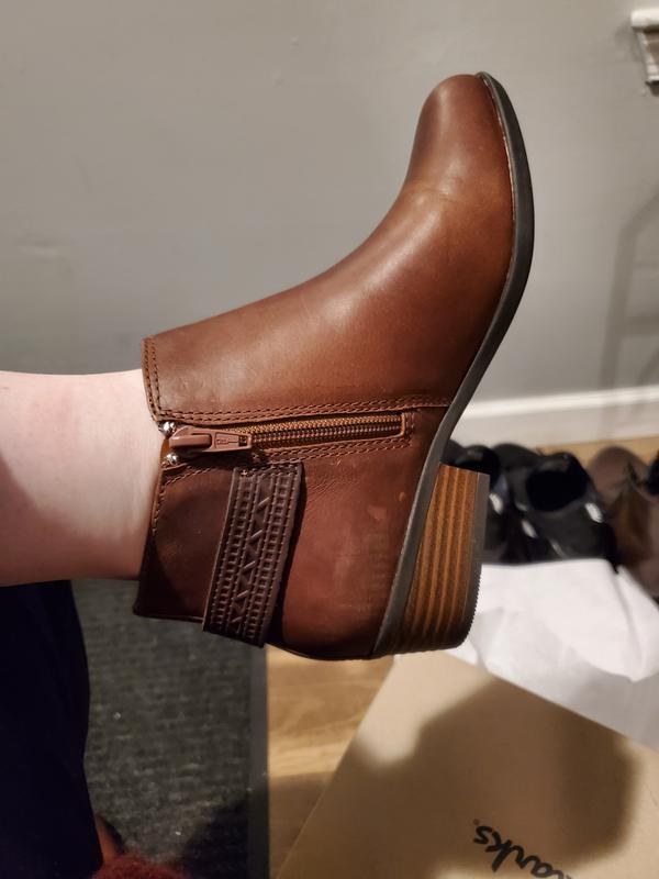 clarks addiy kara leather ankle boot