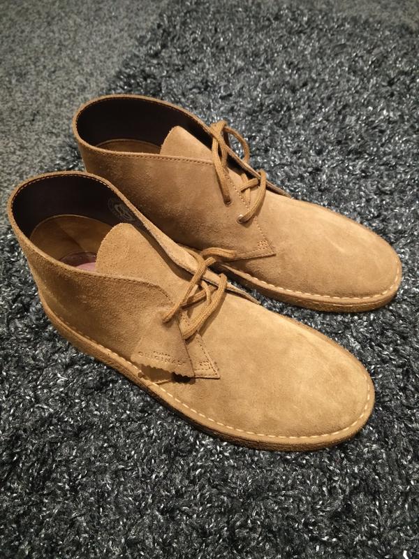 Clarks deals wheat suede