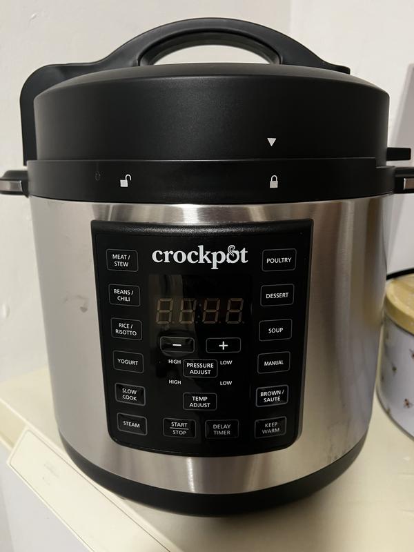 Crockpot Express Pressure Cooker, 12-in-1 Programmable Multi-Cooker, Slow  Cooker, Food Steamer and Saute, 5.6 L, Energy Efficient