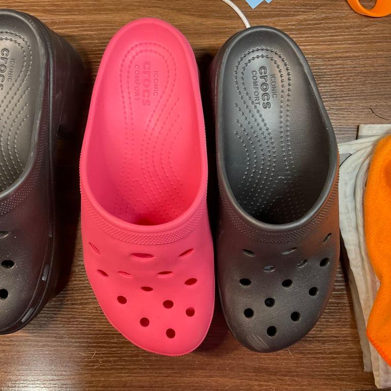 速暖半てん（コーラルピンク）S-M crocs Siren Clog Hyper Pink（クロックス サイレン クロッグ