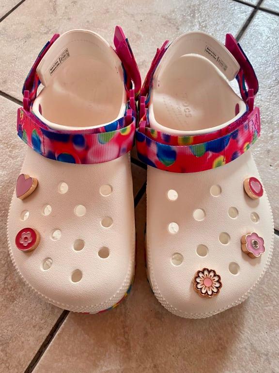 Crocs Classic Hiker Solarized Clog White/Multi （クロックス