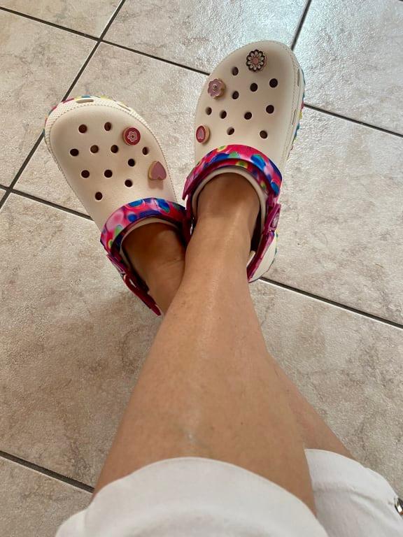 Crocs Classic Hiker Solarized Clog White/Multi （クロックス