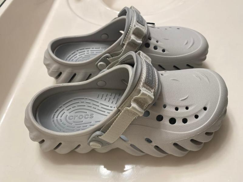 crocs Echo Clog Atmosphere（クロックス エコークロッグ-ライト