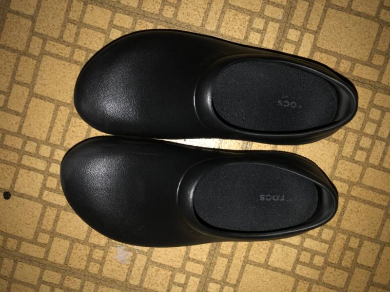 crocs On The Clock Work Slip-on Black 23SS-I（クロックス オン ザ