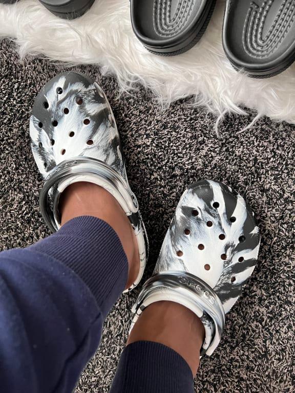 Crocs Classic Marbled Clog Papaya/Multi （クロックス クラシック