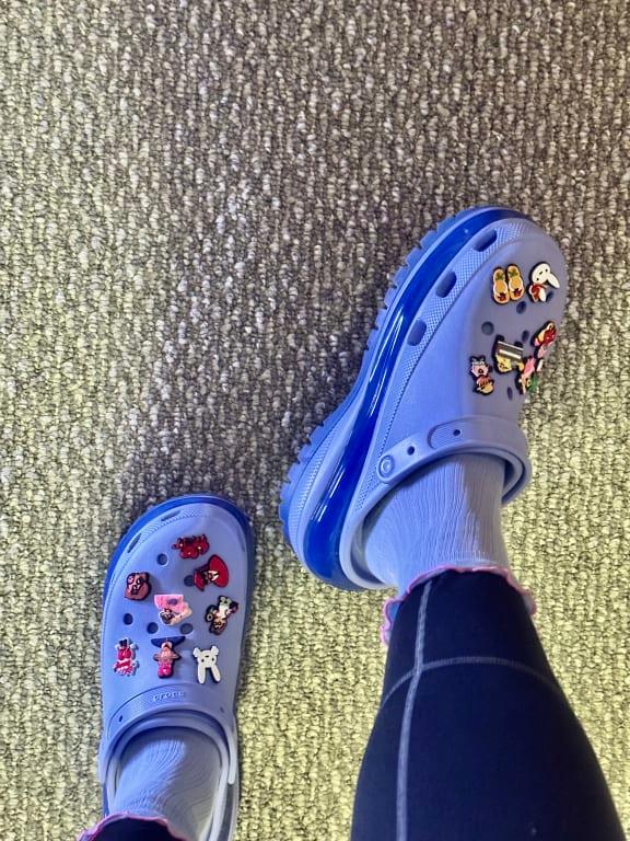 crocs Classic Mega Crush Clog Bone（クロックス クラシック