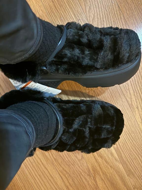 crocs Stomp Quilted Clog Stucco 23FW-I（クロックス ストンプ