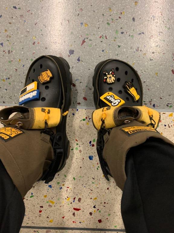 crocs Grip's X Crocs Classic All Terrain Clog BLACK 22FW-S crocs Grip's X Crocs Classic All Terrain Clog BLACK 22FW-S