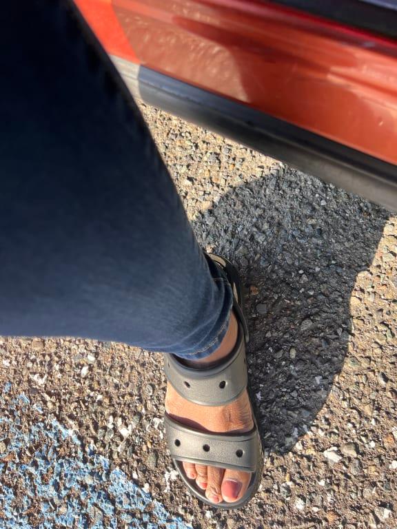 crocs★マイメロディ クロミ ストンプサンダル (22-27cm) クロックス マイメロディ アンド クロミ ストンプ サンダル メロ