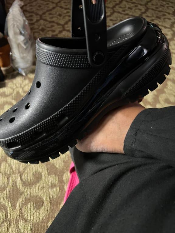 crocs Classic Mega Crush Clog Black（クロックス クラシック メガ