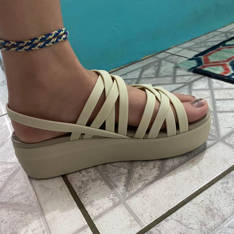 crocs Crocs Brooklyn Strappy Low Wedge W Black （クロックス