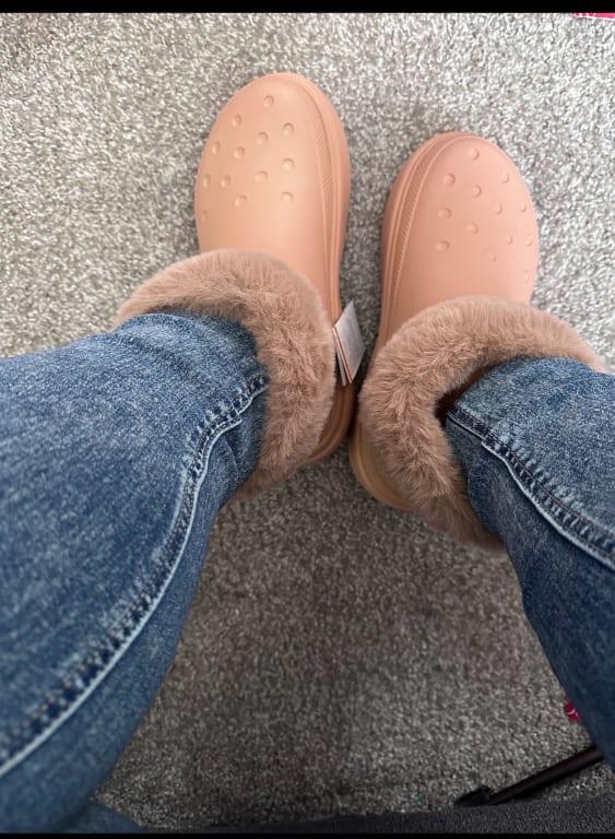 crocs Stomp Lined Boot Stucco 23FW-I（クロックス ストンプ