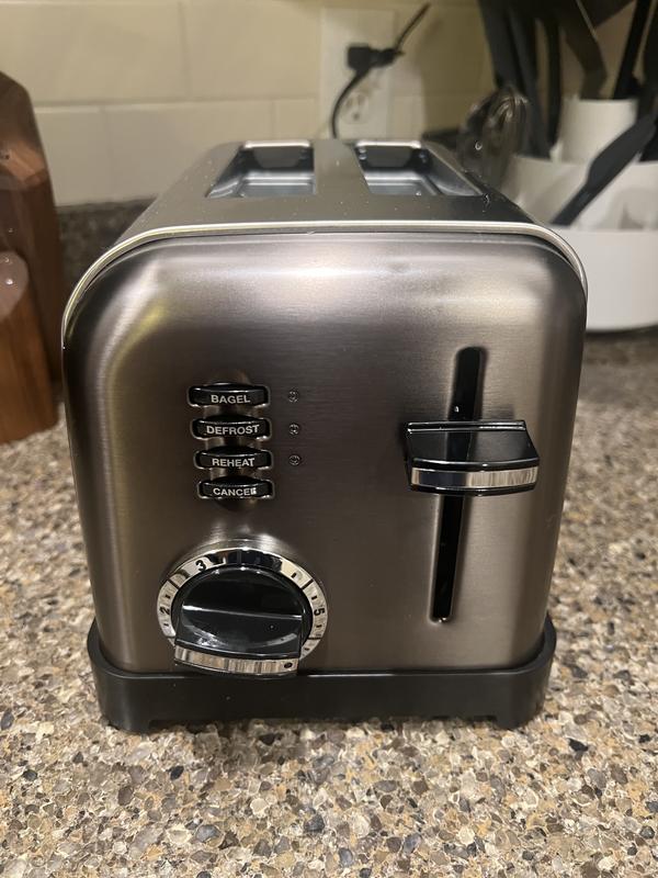 2-Slice Classic Stainless Steel Toaster - Cuisinart