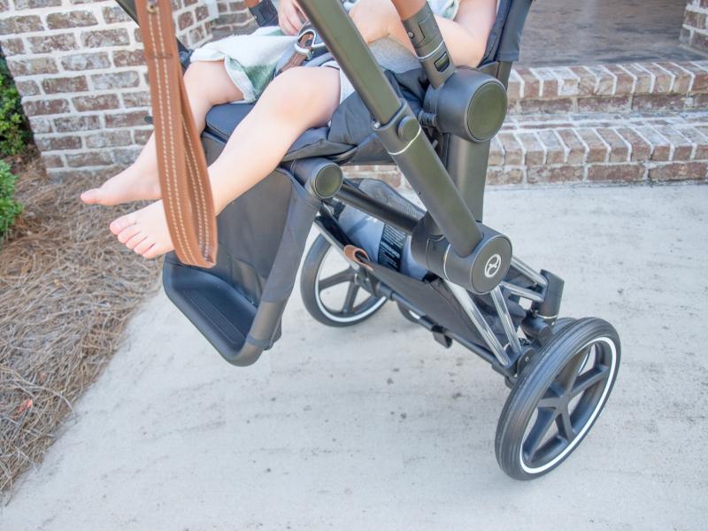 cybex priam two wheel mode