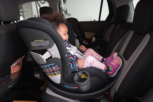 cybex sirona sans isofix