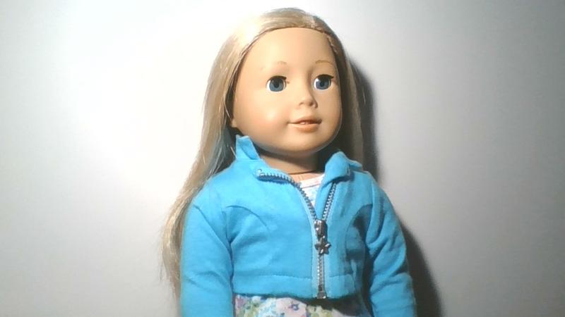 american girl doll blonde hair blue eyes