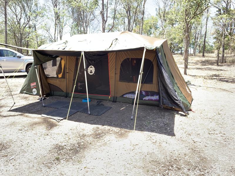 Coleman Northstar 10 Person Darkroom Tent With Led