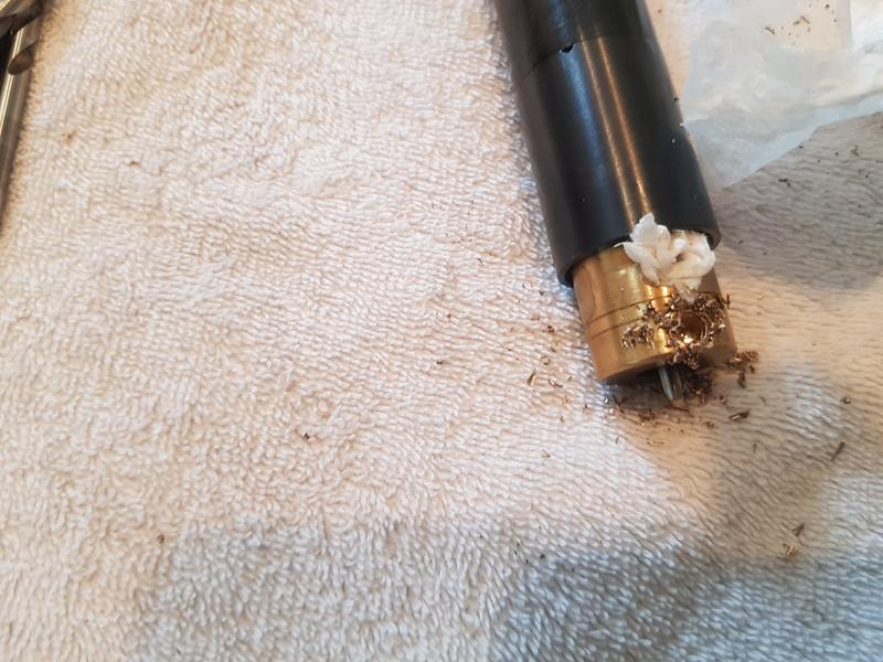 China Carbon Steel Ensat 302 Slotted Self-Tapping Inserts Nut - China