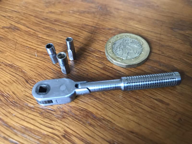 M5x30 Hex Head Cap Screws - A2-70 Stainless Steel Full Thread Bolts (25 Pack) | DIN933 Standard