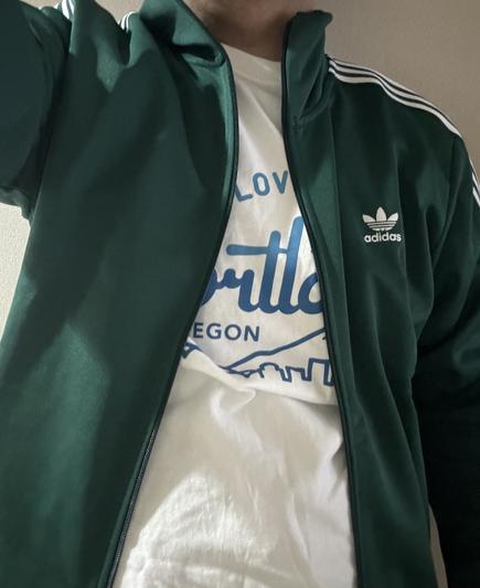 adidas BECKENBAUER TRACKTOP GREEN/NINDIG|atmos（アトモス） 公式オンラインストア