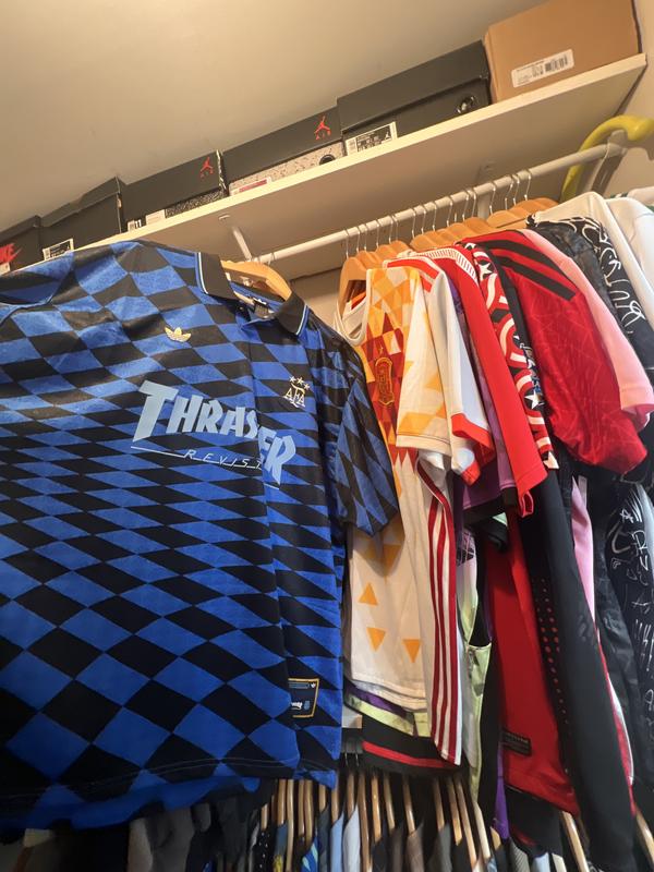 adidas THRASHER x AFA ARGENTINA JERSEY ブラック/ブルー（アディダス