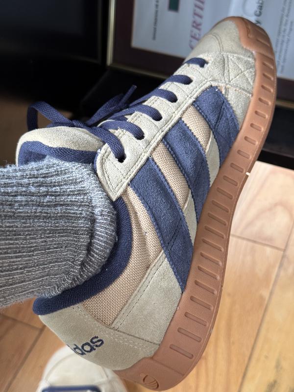 adidas LWST ORANGE/CBLACK/OWHITE（アディダス ロースーツ