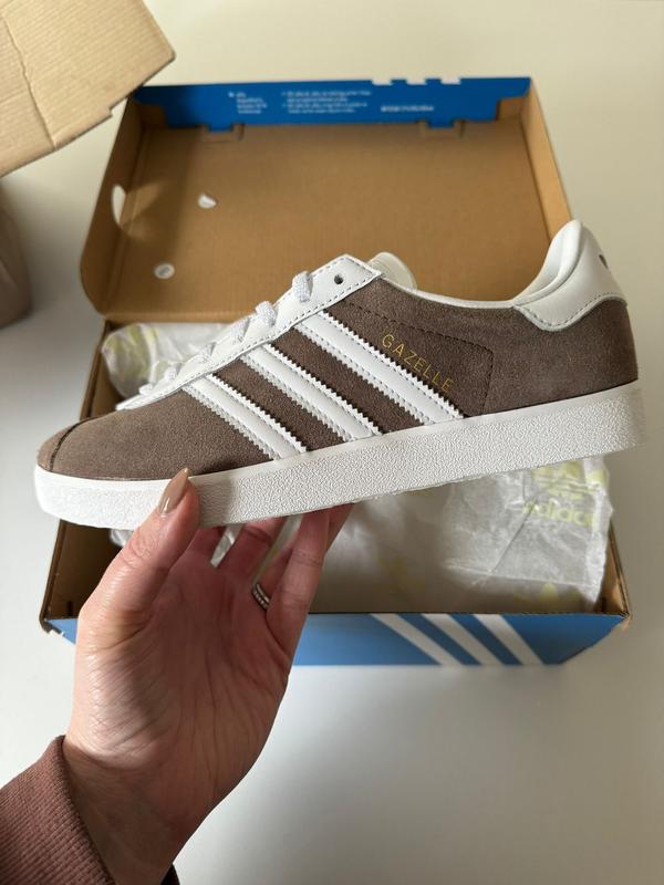 adidas GAZELLE85 atmos TSUGIHAGI ガゼル85 adidas GAZELLE 85 atmos TSUGIHAGI MAGBEI/OWHITE/NOBIND