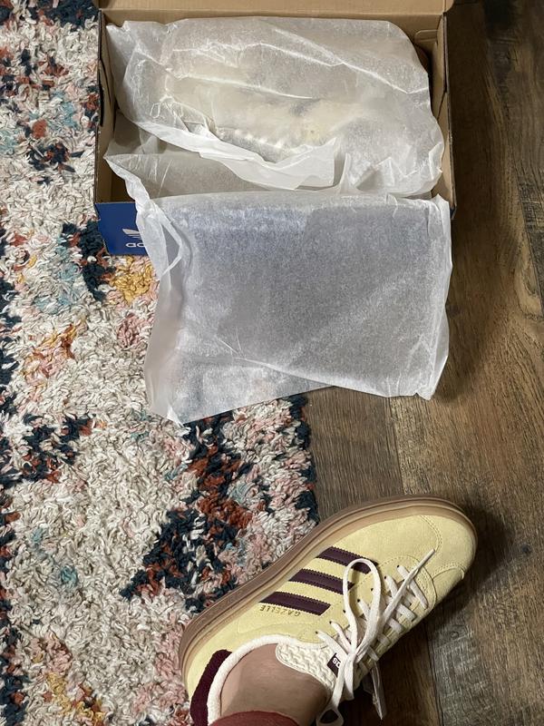 新品 adidas GAZELLE W シャドーブラウン GAZELLE W luy81 シャドーブラウン×クリームホワイト×ガム