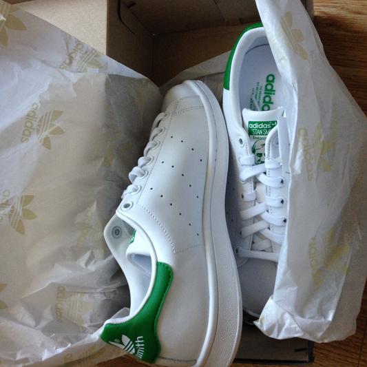 adidas STAN SMITH OFF WHITE /PANTONE/CORE BLACK 21SS-S