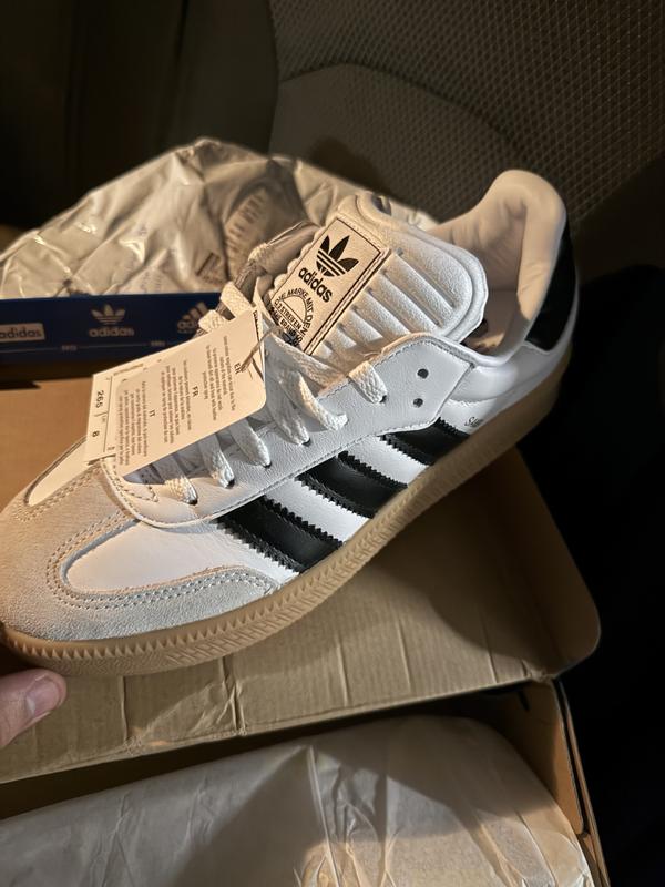 adidas gazelle silver green womens Adidas Samba XLG | Men's | Blue/White/Gum main image 0