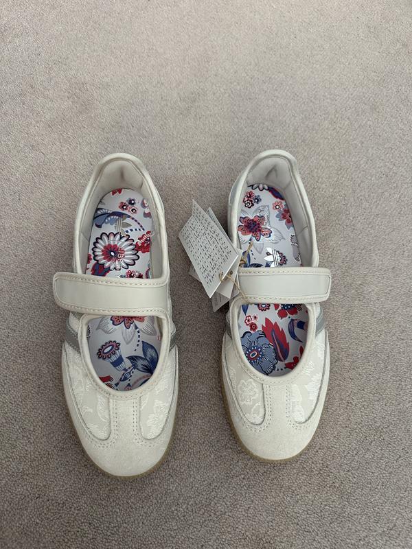 adidas SAMBA JANE W FTWWHT/SILVMT/GUM4（アディダス サンバ OG