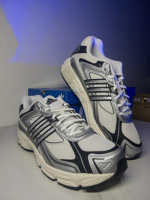 adidas RESPONSE CL CRYWHT/FTWWHT/CBLACK（アディダス