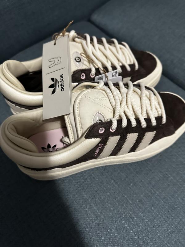 Bad Barney×adidas スニーカー ブラウン/ホワイト Bad Bunny × adidas Originals Campus 